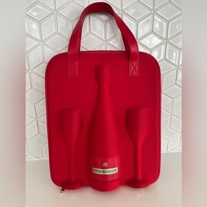 PIPER-HEIDSIECK Champagne Wine Red Hard Side Picnic Carrier Bag Celebration